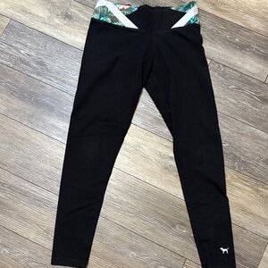 Pink/VS Black Leggings with Patterned Waistband Size S